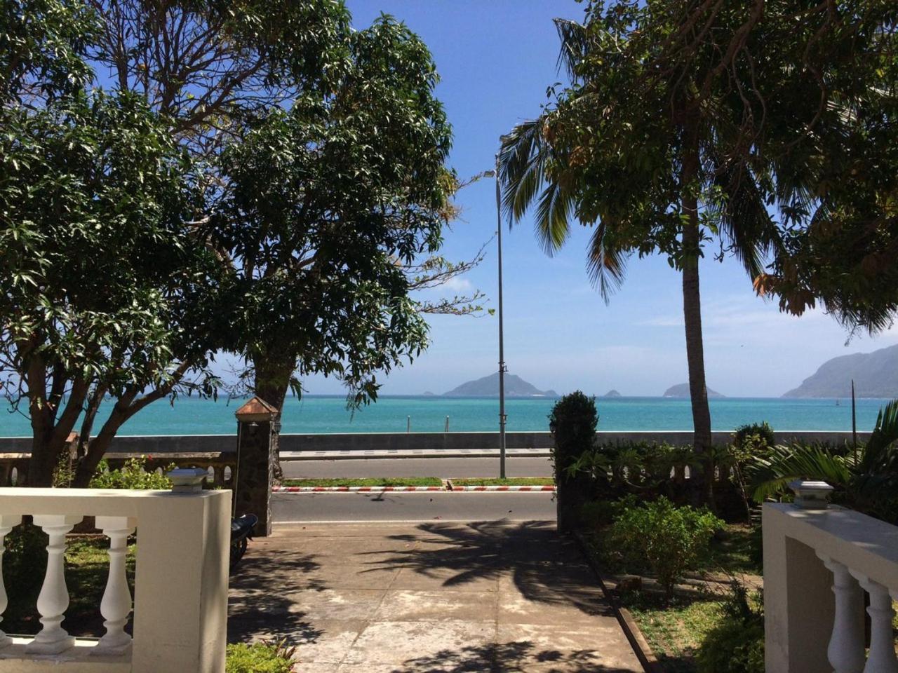 Sai Gon Con Dao Resort Exterior photo